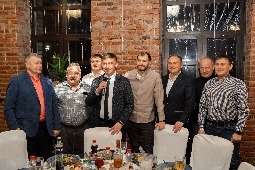 173.jpg